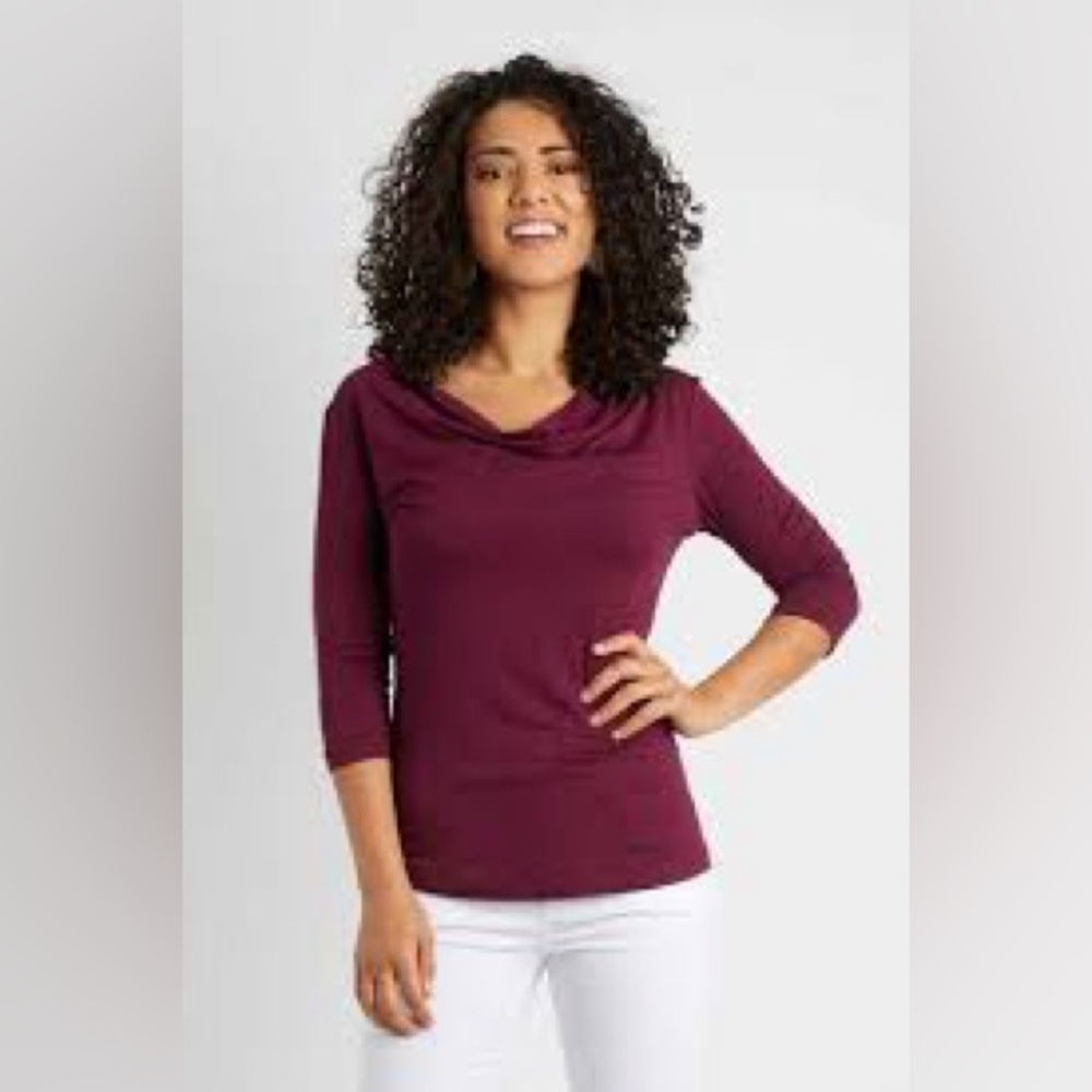 Deletta Burgundy Blouse with Stylish Detail